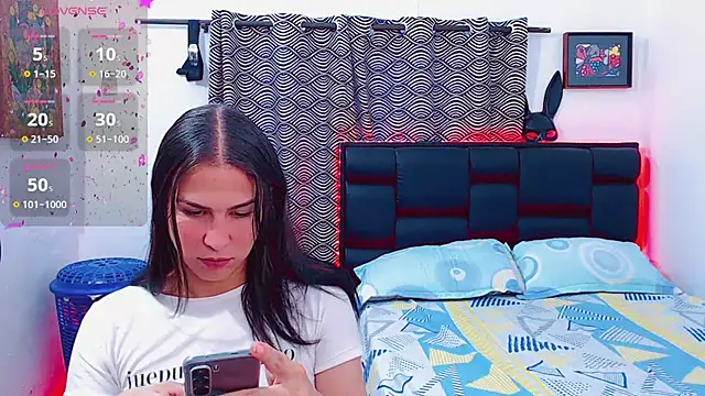 Azley sweet online show from February 12, 2026, 7:53 pm