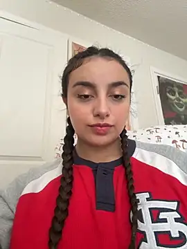 CharmingMaddie online show from September 16, 2025, 3:57 pm