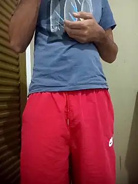 Snapshot of Felipiiiiiii chatting on February 28, 2026, 1:28 am Felipiiiiiii online show from February 28, 2026, 1:28 am