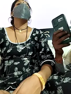 Love-pari077 online show from October 15, 2025, 3:56 pm