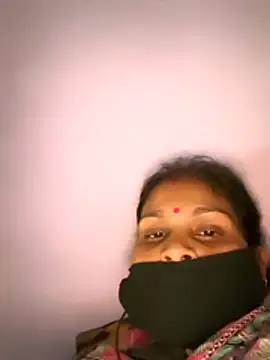 Love-pari077 online show from October 30, 2025, 8:16 am