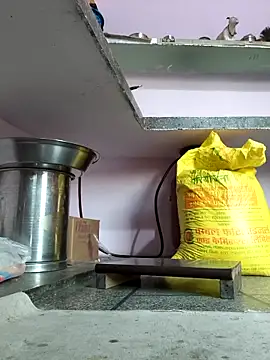 Snapshot of Love-pari077 chatting on February 12, 2026, 1:33 am Love-pari077 online show from February 12, 2026, 1:33 am