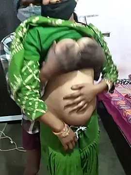 Snapshot of Love-pari077 chatting on February 13, 2026, 2:46 pm Love-pari077 online show from February 13, 2026, 2:46 pm