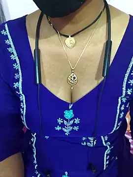 Snapshot of Love-pari077 chatting on February 16, 2026, 3:41 pm Love-pari077 online show from February 16, 2026, 3:41 pm