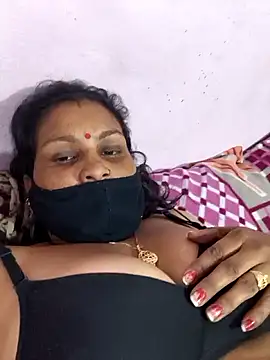 Snapshot of Love-pari077 chatting on February 21, 2026, 3:46 pm Love-pari077 online show from February 21, 2026, 3:46 pm