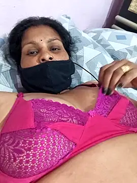 Snapshot of Love-pari077 chatting on March 3, 2026, 3:40 pm Love-pari077 online show from March 3, 2026, 3:40 pm