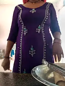 Snapshot of Love-pari077 chatting on April 26, 2026, 3:26 am Love-pari077 online show from April 26, 2026, 3:26 am
