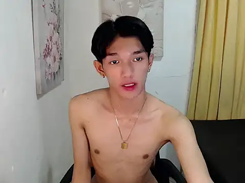 fuckerfriendsxx online show from November 20, 2025, 3:39 am