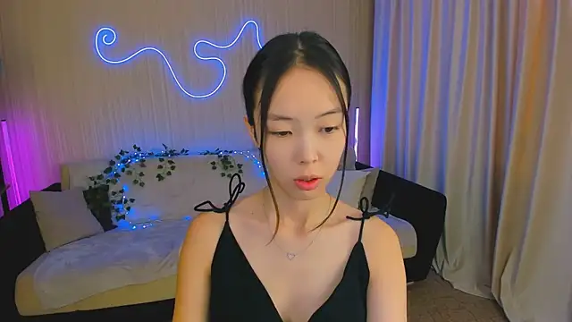 SoulHarmoonyy online show from September 30, 2025, 1:27 pm