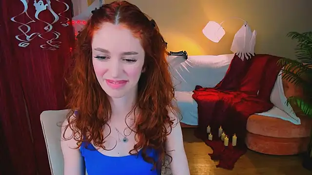 ChristinaConteeree online show from October 25, 2025, 11:32 pm