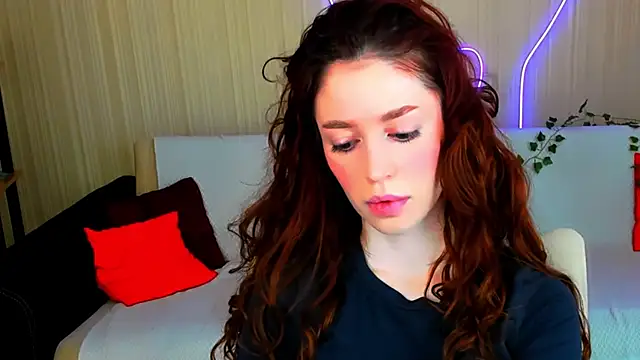 ChristinaConteeree online show from March 25, 2026, 3:23 am