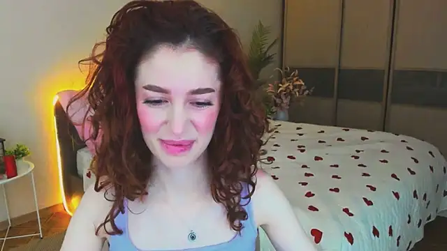 ChristinaConteeree online show from April 3, 2026, 8:07 pm