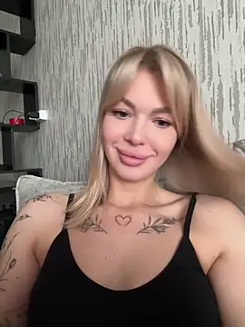 miss veroNika online show from September 22, 2025, 3:30 am