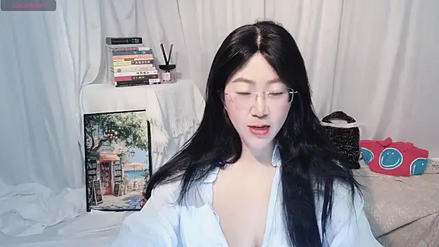 Emmaq996 online show from March 21, 2026, 1:10 am