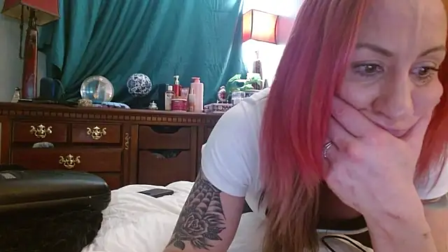 Snapshot of zoeyportland chatting on March 30, 2026, 10:33 pm zoeyportland online show from March 30, 2026, 10:33 pm