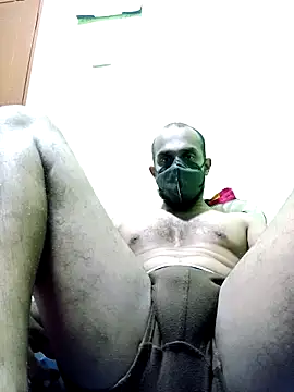 hotblack7 online show from February 2, 2026, 9:08 am