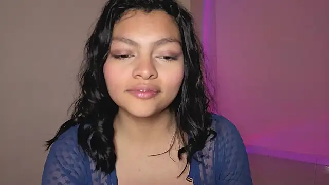 Snapshot of Candela___ chatting on July 7, 2026, 6:16 am Candela online show from July 7, 2026, 6:16 am