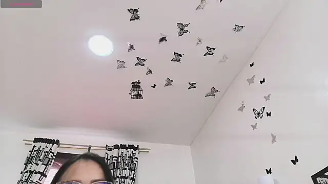 KattyLatina online show from September 10, 2025, 3:12 pm