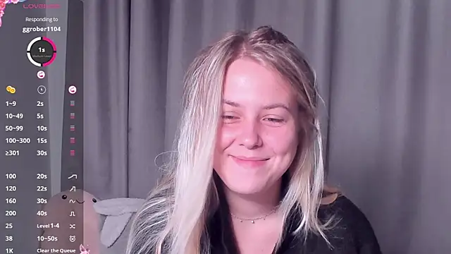 AngelAnty online show from September 19, 2025, 3:02 pm