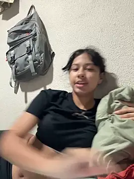 lynn9000 online show from September 12, 2025, 12:44 am