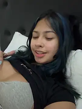 lynn9000 online show from February 14, 2026, 11:56 pm