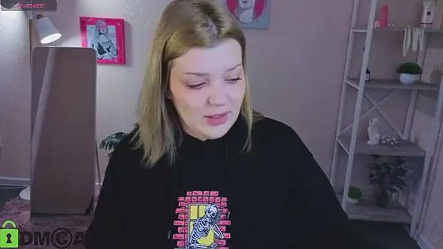 Michele Greenn online show from March 14, 2026, 1:12 am