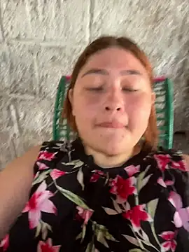 Snapshot of Rouse-Antonella chatting on October 17, 2025, 1:46 pm Rouse-Antonella online show from October 17, 2025, 1:46 pm