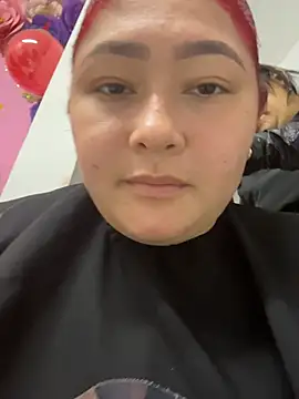 Snapshot of Rouse-Antonella chatting on October 28, 2025, 10:45 pm Rouse-Antonella online show from October 28, 2025, 10:45 pm