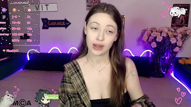 AmourLily online show from April 23, 2026, 12:40 pm