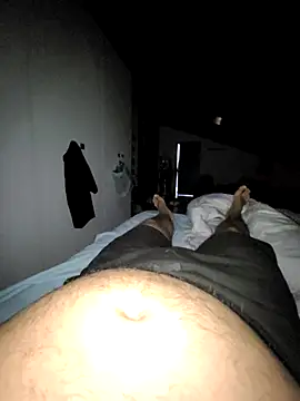 giova17cm online show from October 1, 2025, 12:44 pm