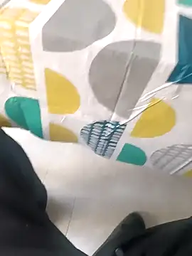 giova17cm online show from April 15, 2026, 12:45 pm