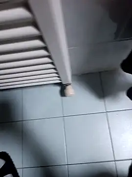 giova17cm online show from April 21, 2026, 3:28 pm