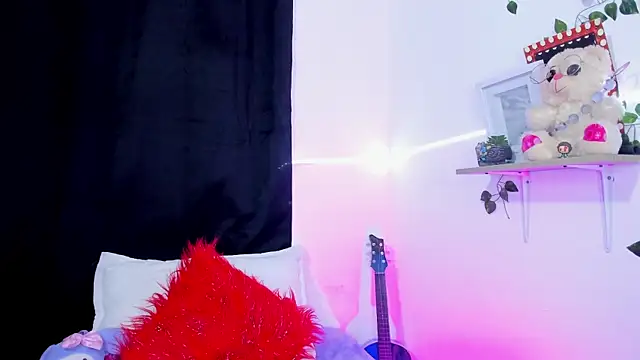 Cooperrosscute233 online show from October 12, 2025, 3:11 pm