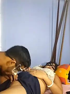 Snapshot of sxdbhaiyabhbi chatting on October 10, 2025, 5:23 pm sxdbhaiyabhbi online show from October 10, 2025, 5:23 pm