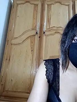 ghadiraa online show from April 22, 2026, 1:52 am