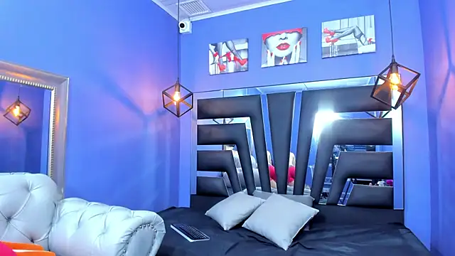 lilyth adam online show from November 26, 2025, 1:28 am