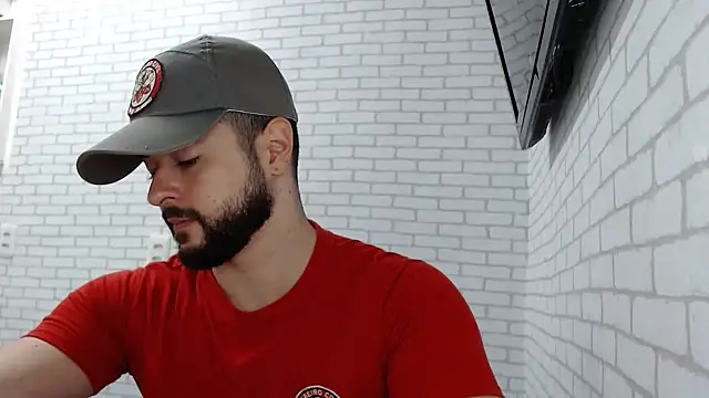 BombeiroHotx online show from September 18, 2025, 10:56 pm