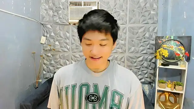 Mister officer69 online show from February 8, 2026, 3:43 am