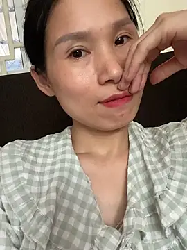 MinHiNi online show from September 18, 2025, 7:21 am