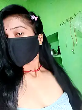 NEHA-DESHI999 online show from September 30, 2025, 9:47 am