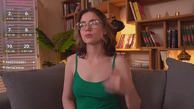 Sunny Teaze online show from April 20, 2026, 3:48 pm