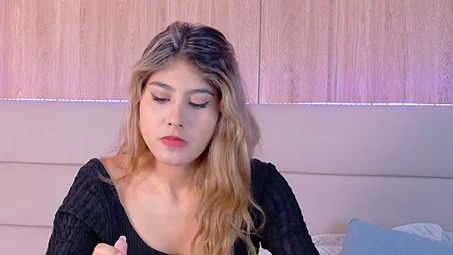 ZoehAngel online show from April 24, 2026, 11:34 am