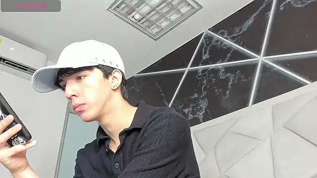 AerumChae online show from June 6, 2026, 12:32 pm