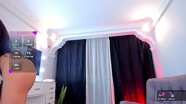  Mia Pink  online show from November 9, 2025, 10:52 pm