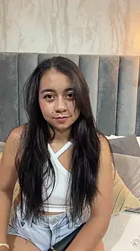 Lily June online show from May 9, 2026, 8:03 pm
