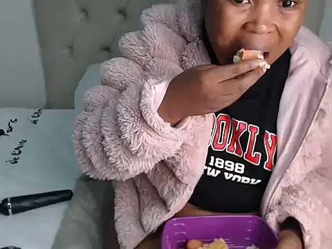 Lolly Ramochele online show from April 19, 2026, 10:56 pm