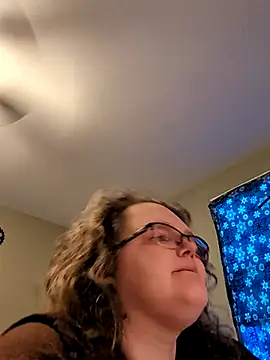 Snapshot of TheMistyPrice chatting on September 15, 2025, 4:18 pm TheMistyPrice online show from September 15, 2025, 4:18 pm