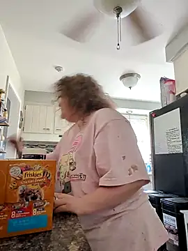 Snapshot of TheMistyPrice chatting on September 29, 2025, 4:23 pm TheMistyPrice online show from September 29, 2025, 4:23 pm