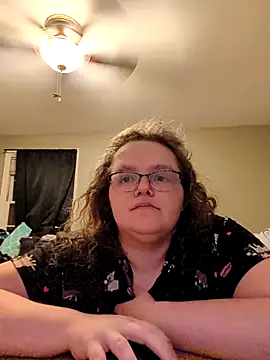 Snapshot of TheMistyPrice chatting on October 8, 2025, 11:08 am TheMistyPrice online show from October 8, 2025, 11:08 am