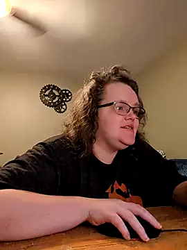 Snapshot of TheMistyPrice chatting on October 16, 2025, 11:22 am TheMistyPrice online show from October 16, 2025, 11:22 am